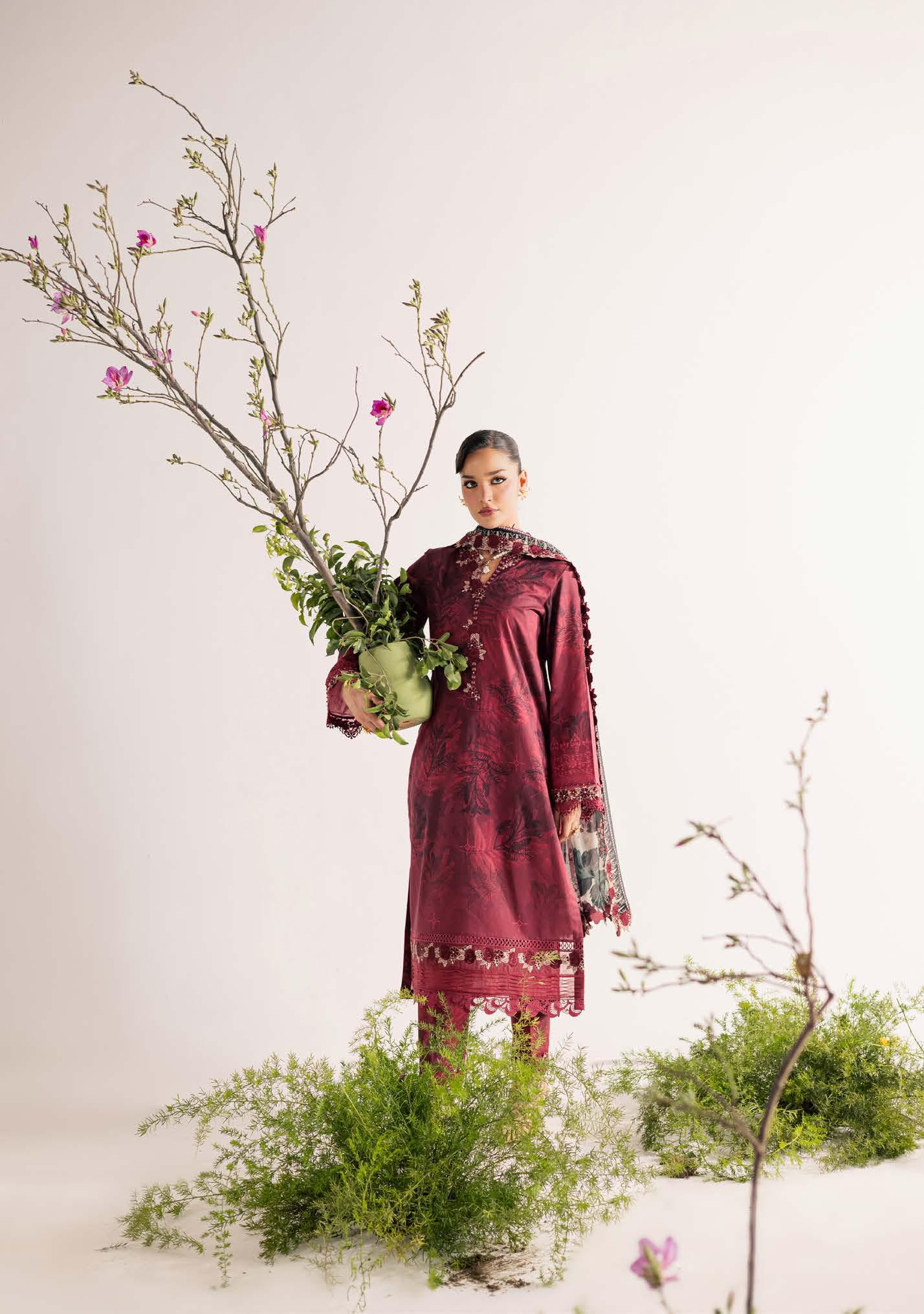 Maroon Vine Elegance