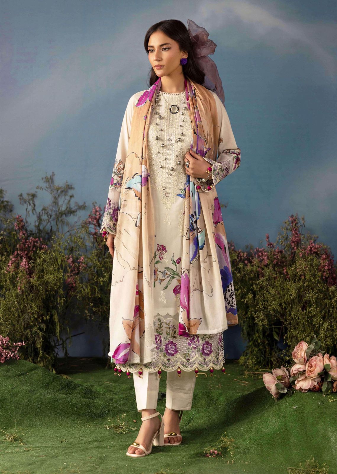 Violet Vine Embroidered Luxe